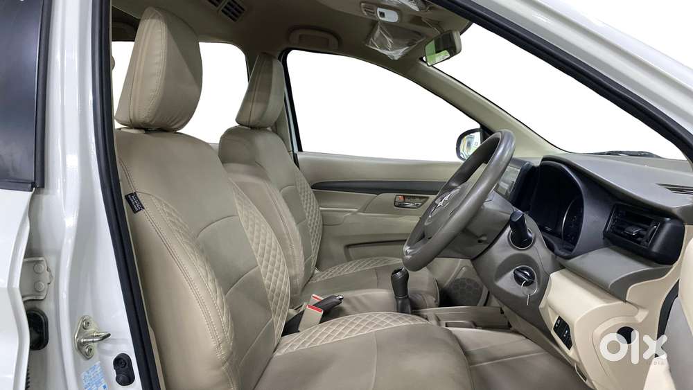 Maruti Suzuki Ertiga 2022-2023  Vxi, 2023, Petrol