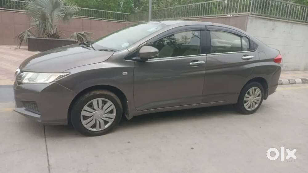 Honda City V At 2016