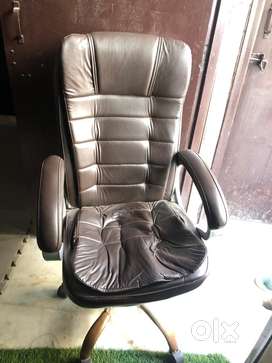 Old Office Buy Sell Used Furniture in Delhi OLX