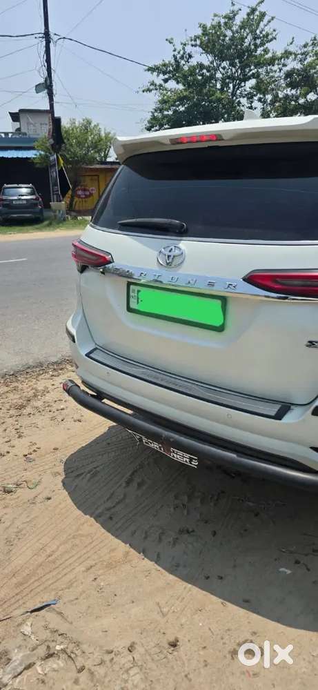 Toyota Fortuner 2021 Diesel 95000 Km Driven