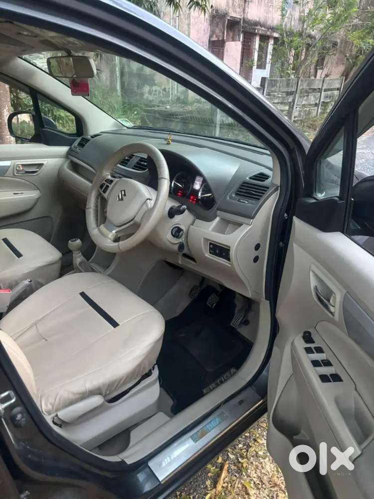 Maruti Suzuki Ertiga 2016 Diesel 98000 Km Driven