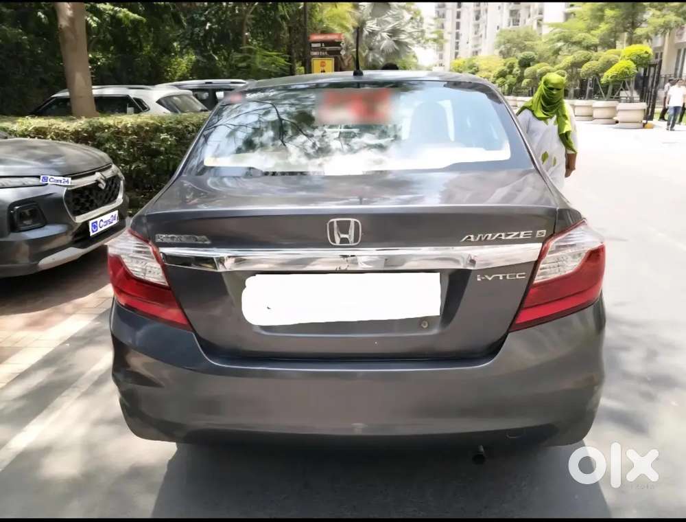 Honda Amaze 2017 Petrol Well Maintained