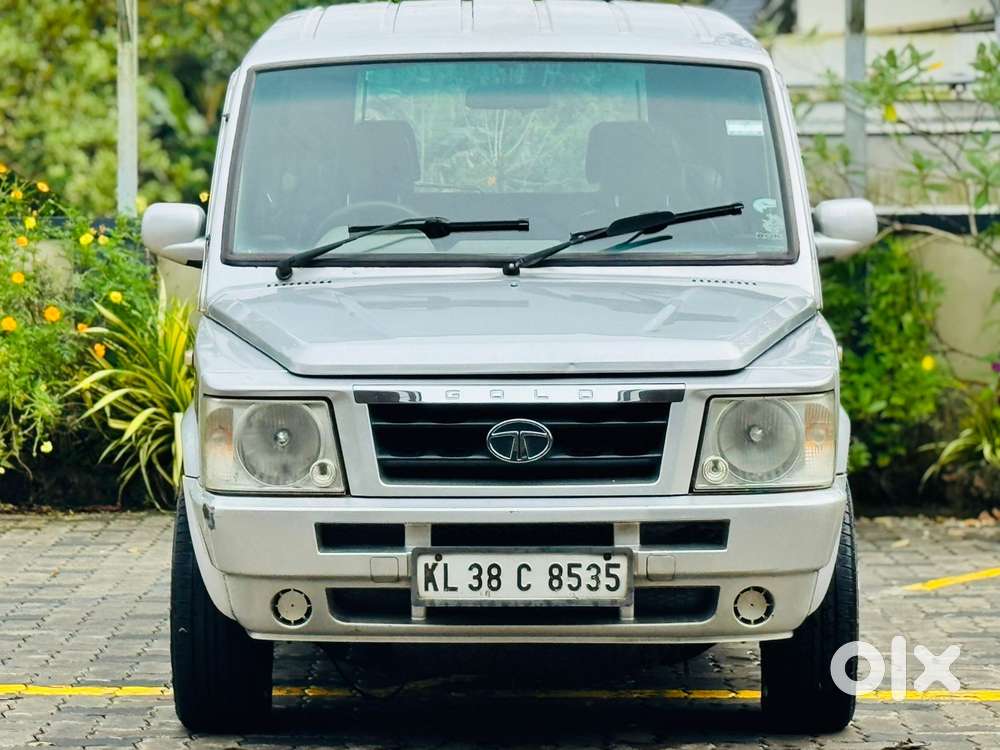 Tata Sumo Gold 3.0 Cx Ps Ac, 2013, Diesel