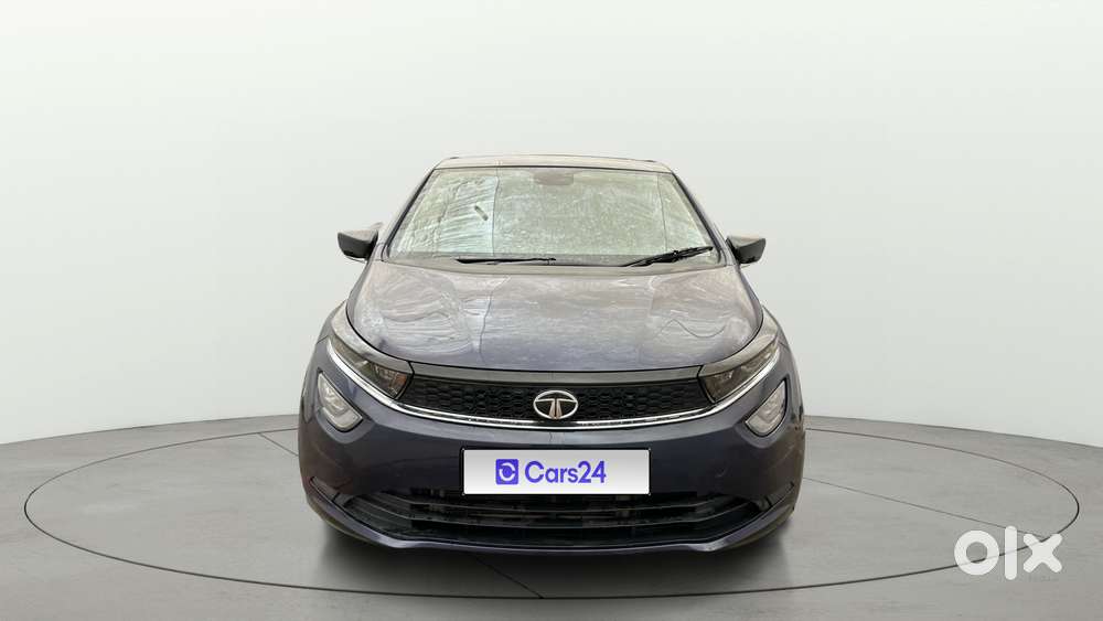 Tata Altroz Xz Plus I-turbo (s), 2023, Petrol