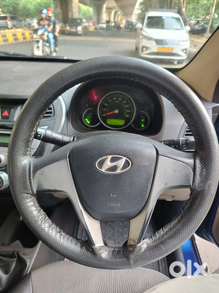 Hyundai Eon Sportz, 2013, Petrol