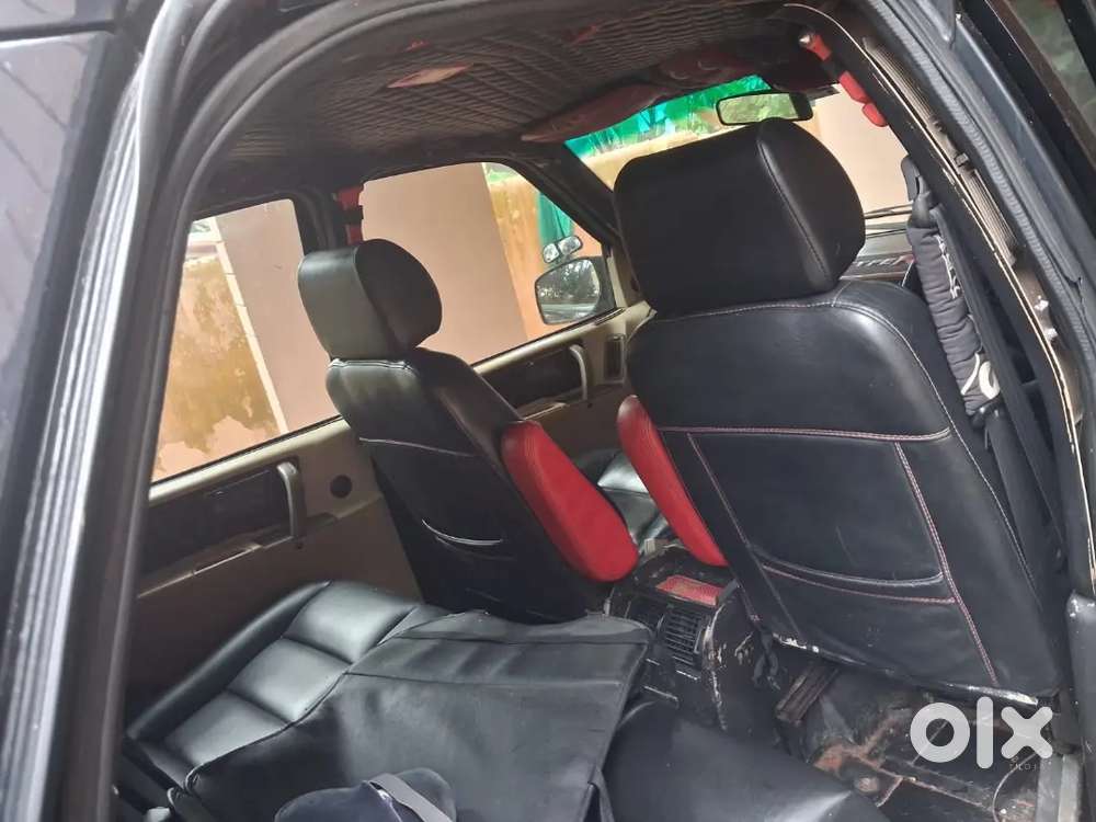 Tata Safari 2012