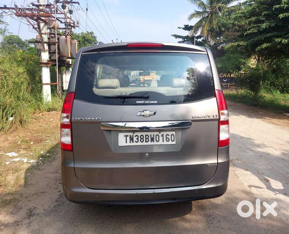 7 Seater Diesel Good Condition Car