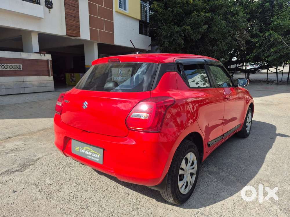 Maruti Suzuki Swift Vxi + Manual, 2022, Petrol