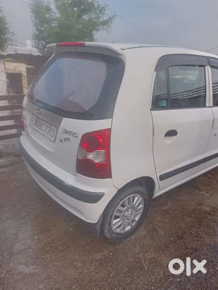Hyundai Santro 2012 Car