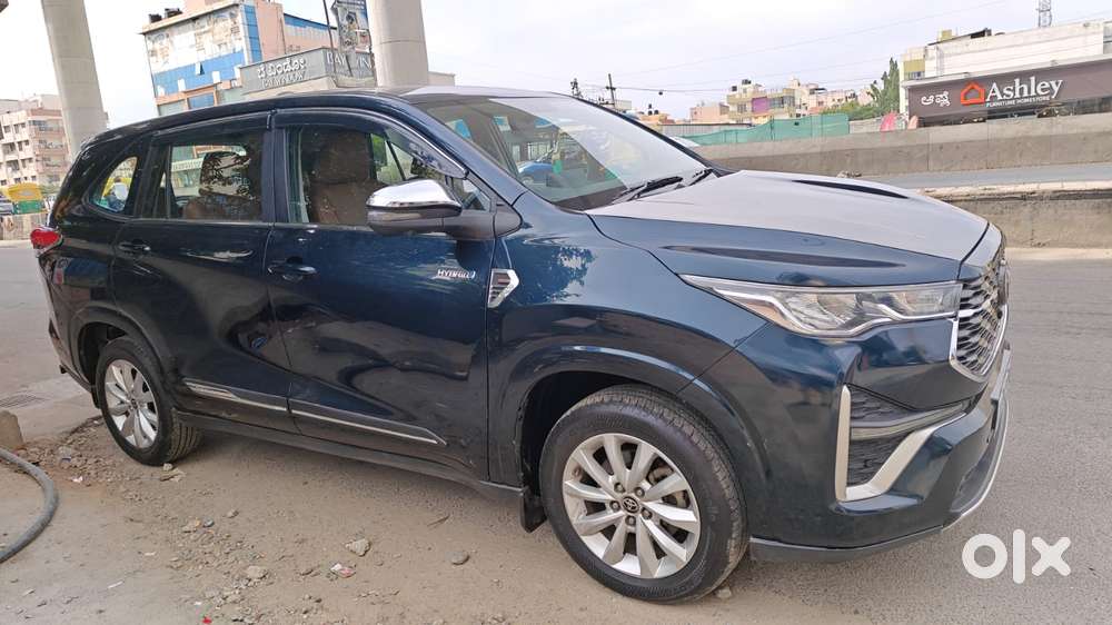 Toyota Innova Hycross 2.0 Gx 7 Str, 2023, Diesel