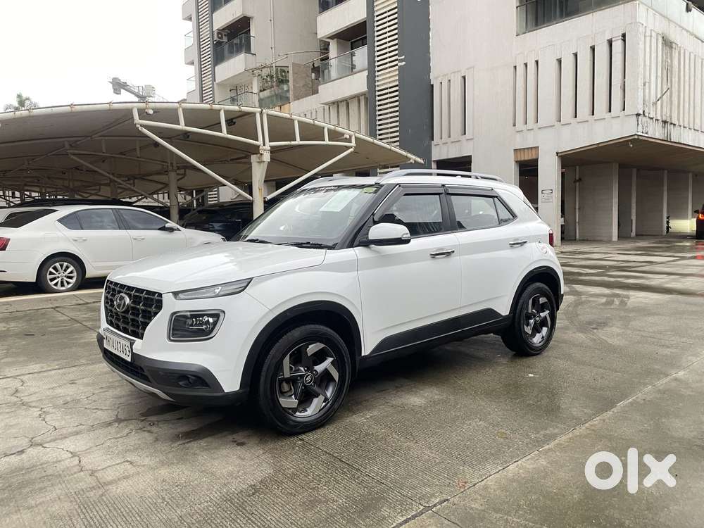 Hyundai Venue Sx (o) Mt 1.5 Diesel, 2022, Diesel