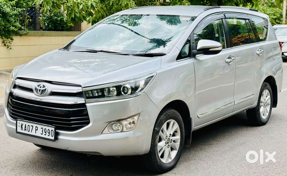 Toyota Innova Crysta 2.4 V 7 Str, 2017, Diesel