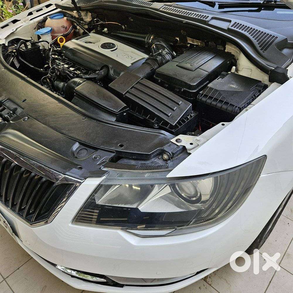 Skoda Superb 2013-2015 Elegance 1.8 Tsi Mt, 2015, Petrol