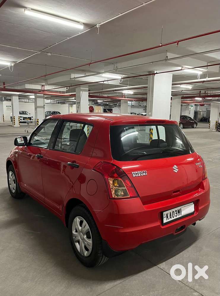 Maruti Suzuki Swift 1.3 Vxi, 2010, Petrol