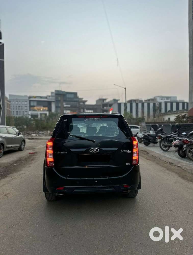 Mahindra Xuv500 W8, 2016, Diesel
