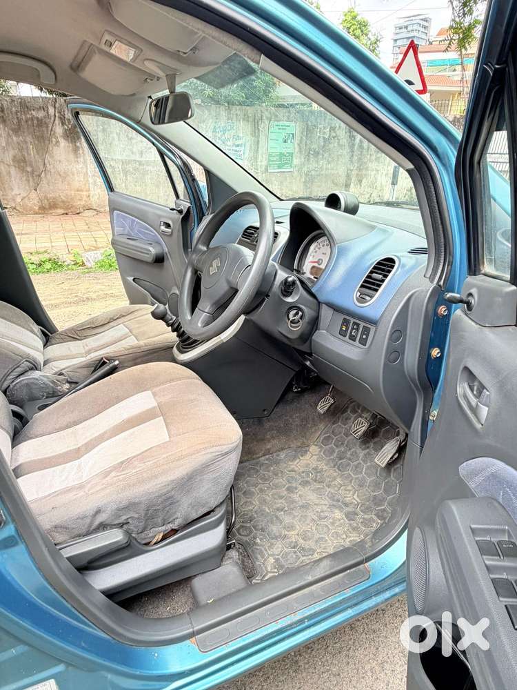 Maruti Suzuki Ritz Vxi Genus, 2011, Petrol