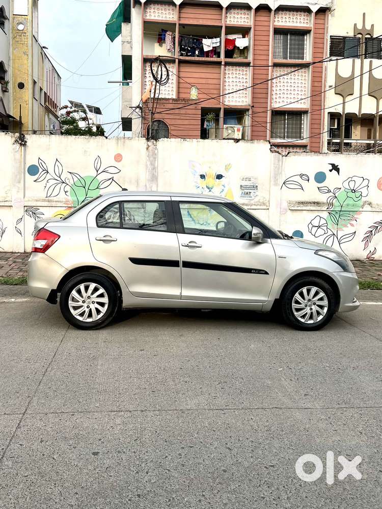 Maruti Suzuki Swift Dzire Zdi + Amt, 2017, Diesel