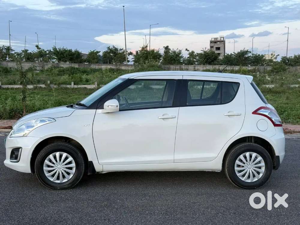 Swift Vxi Maruti 2017 , Air Bags, Abs , All 4 Brand New Tyres