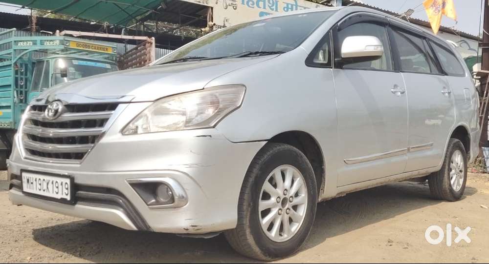 Innova 2.5 V Top End Variant