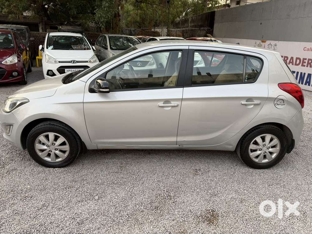 Hyundai I20 Sportz 1.4 Crdi 6 Speed Bs-iv, 2012, Diesel
