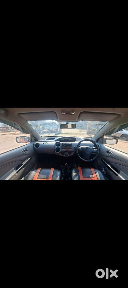Toyota Etios Liva V, 2016, Petrol