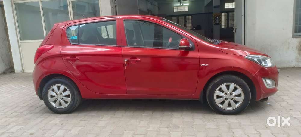 Hyundai I20 Sportz 1.2 Mt, 2014, Petrol