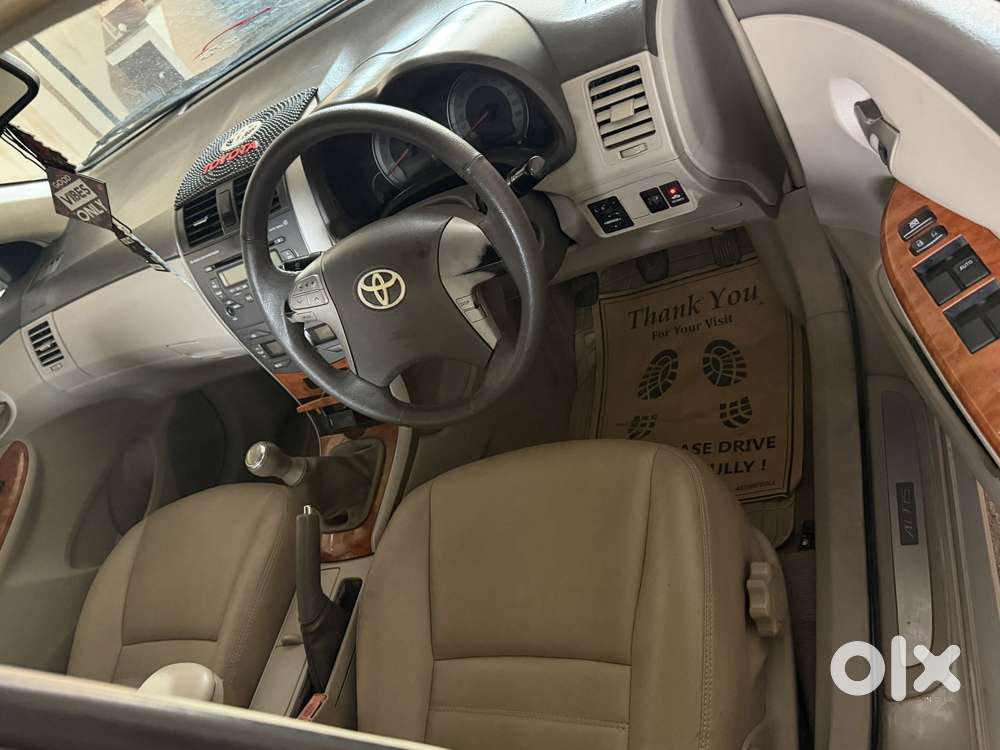 Toyota Corolla Altis G, 2010, Petrol