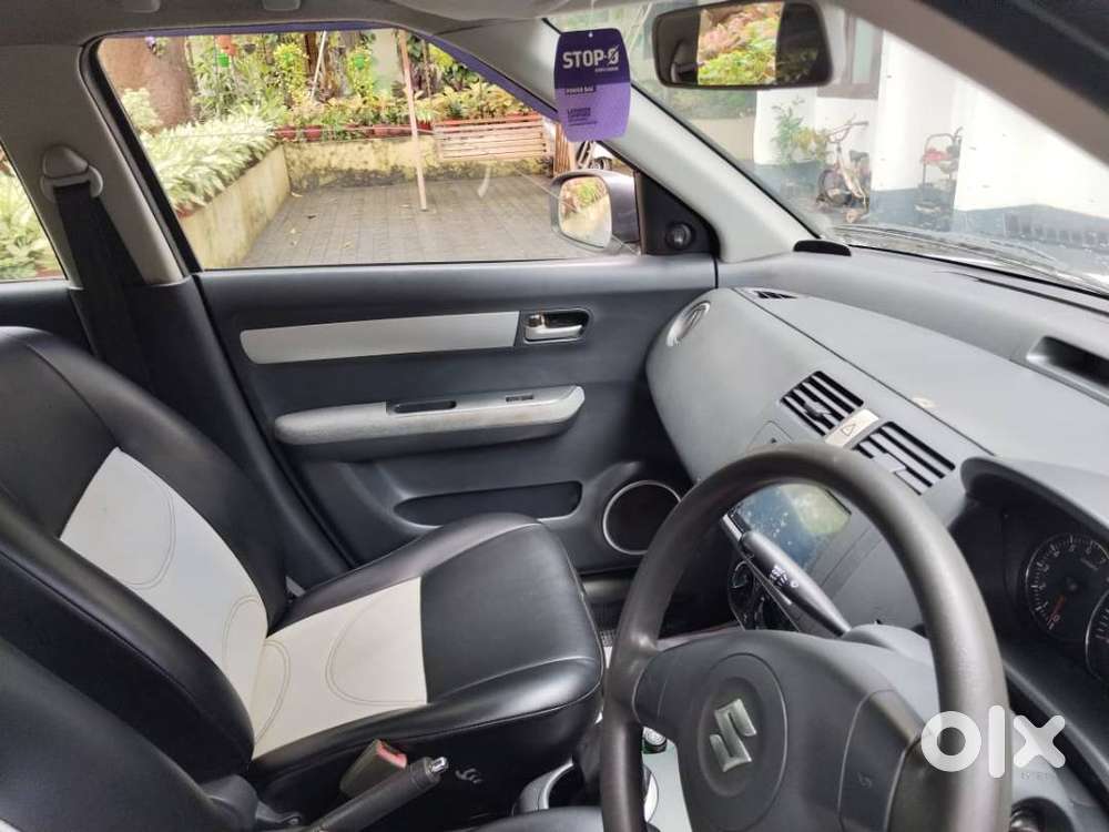 2011 Swift Dezire