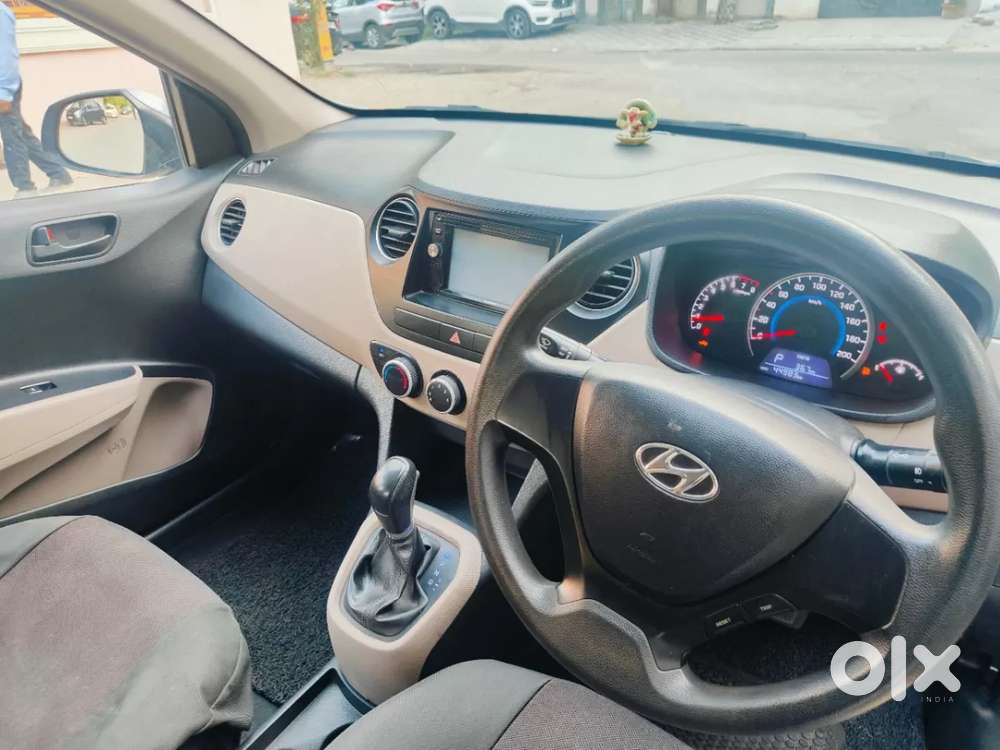 Hyundai Grand I10 [ ] 1.2 Kappa Vtvt Sportz At, 2017, Petrol