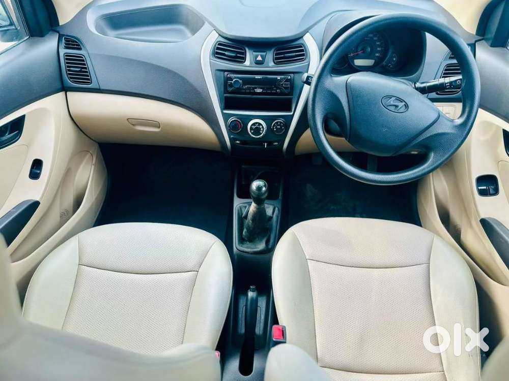 Hyundai Eon Era +, 2017, Petrol
