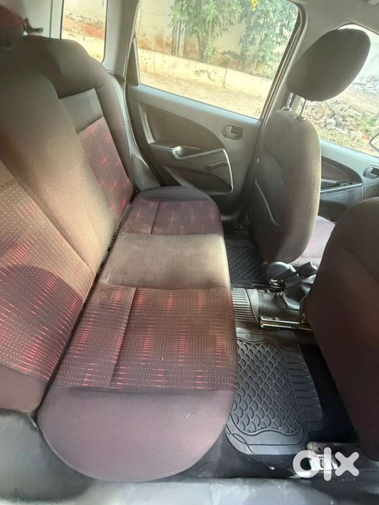 Ford Figo Petrol 2011