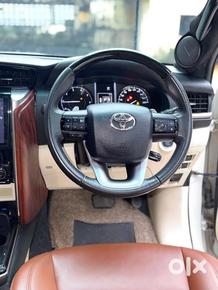 Toyota Fortuner Legender 4x2 At 2.8, 2023, Diesel