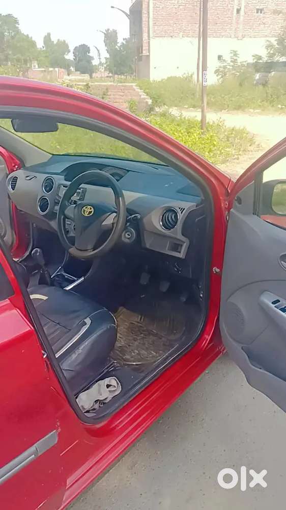 Toyota Etios Xclusive 2011 Petrol Manual