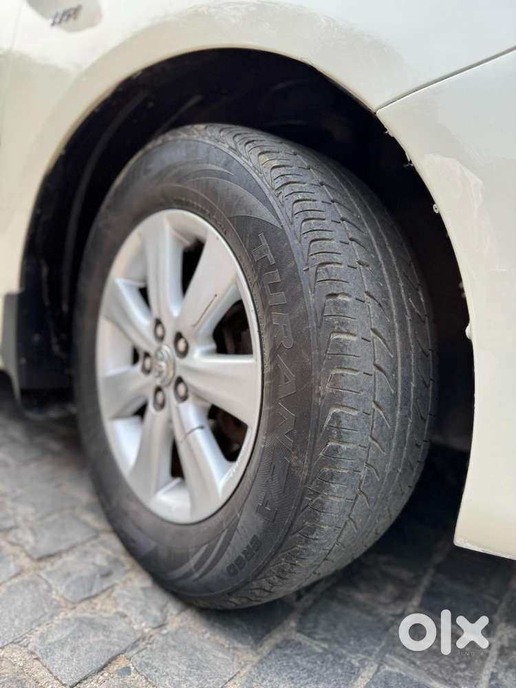 Toyota Corolla Altis