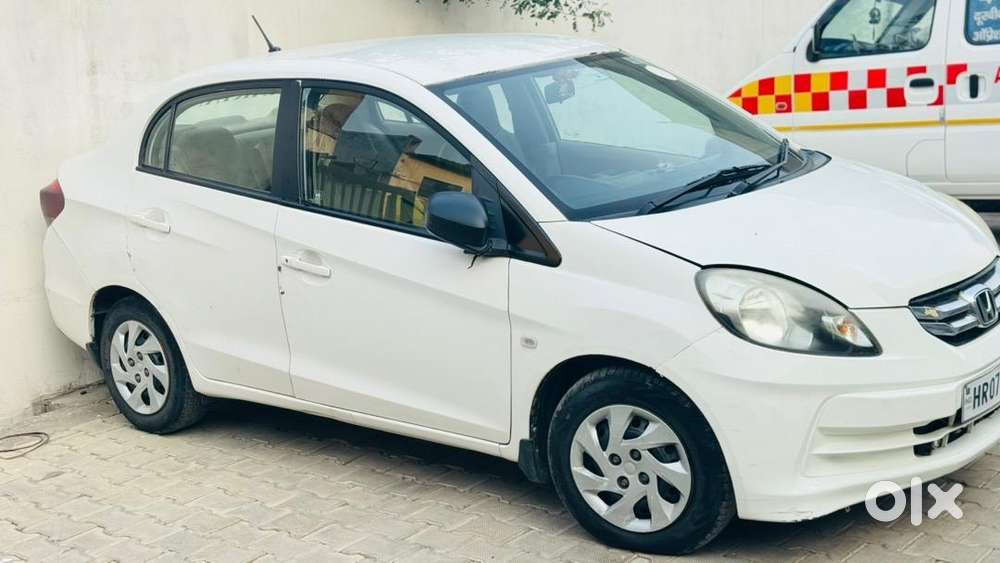 Honda Amaze 2013 Diesel Well Maintained