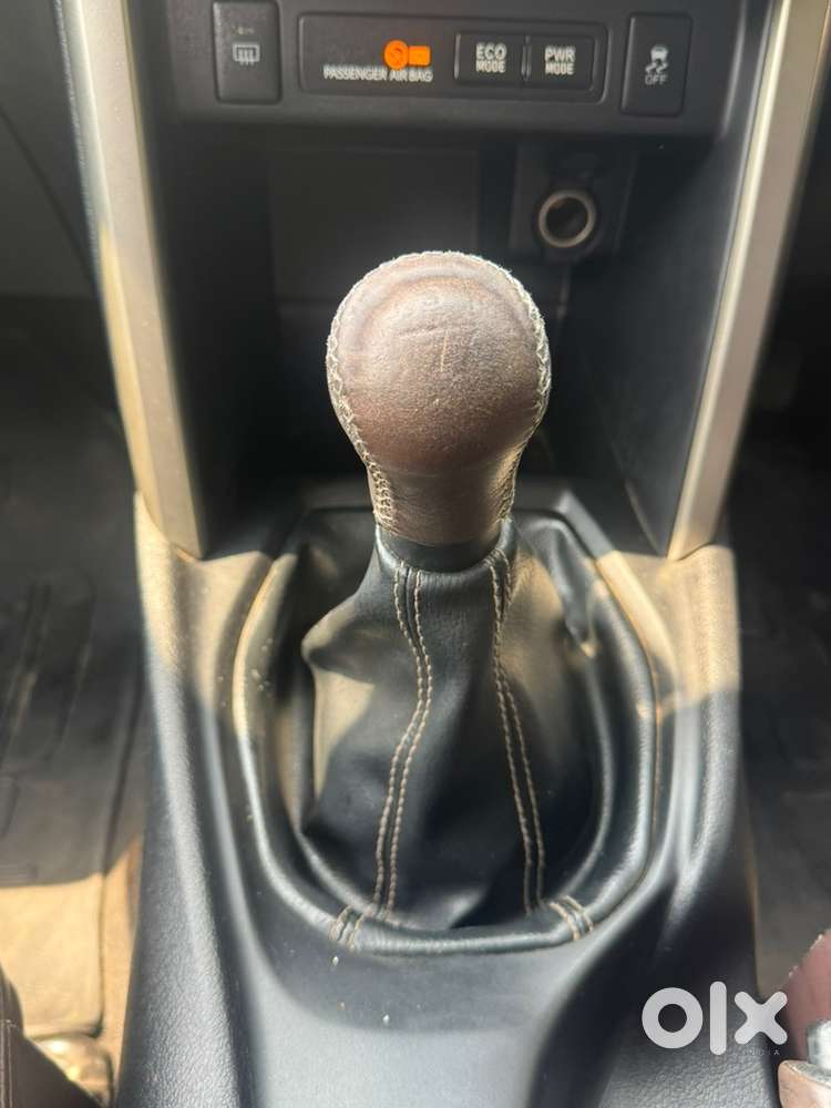 Toyota Innova Crysta 2020 Diesel Manual