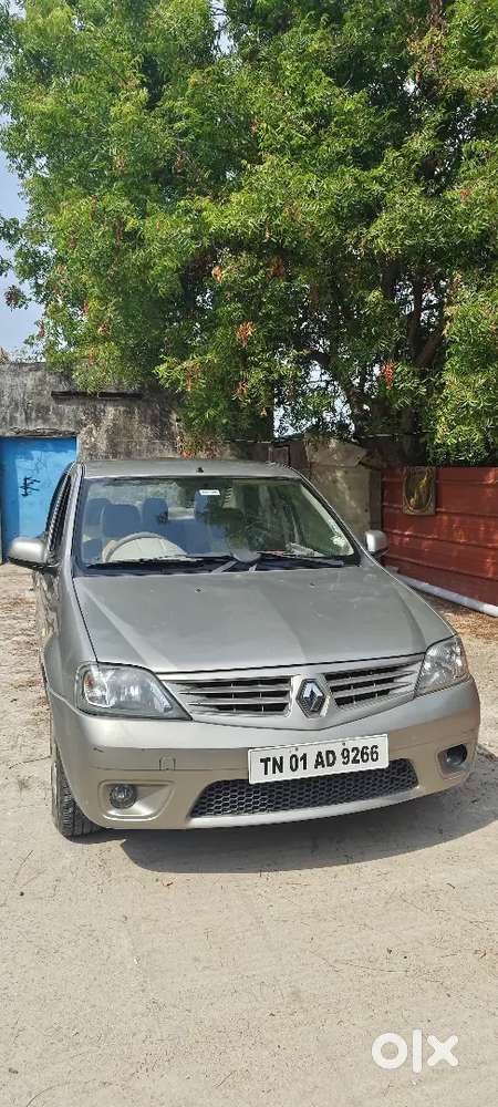 Mahindra Renault Logan 2011