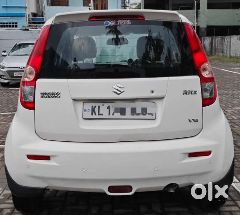 Maruti Suzuki Ritz Vxi, 2013, Petrol