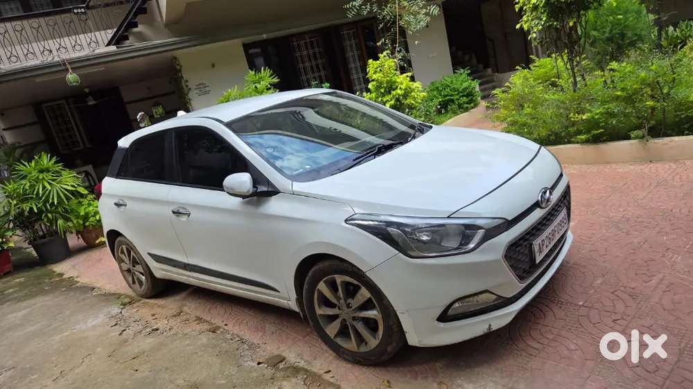 Hyundai I20 Asta 2015 Non Accidental. Perfect Condition