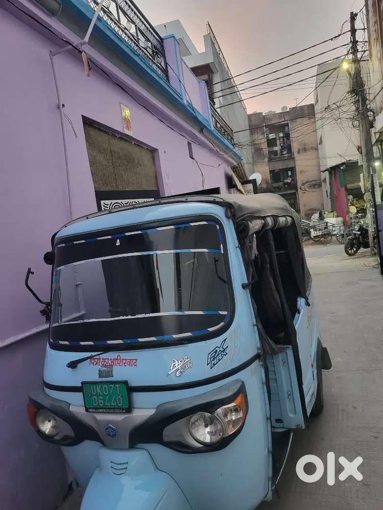 Maruti Suzuki Swift Vxi 2024