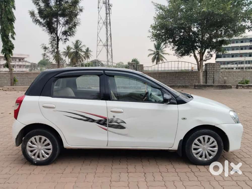 Toyota Etios Liva 2014 Diesel 133000 Km Driven