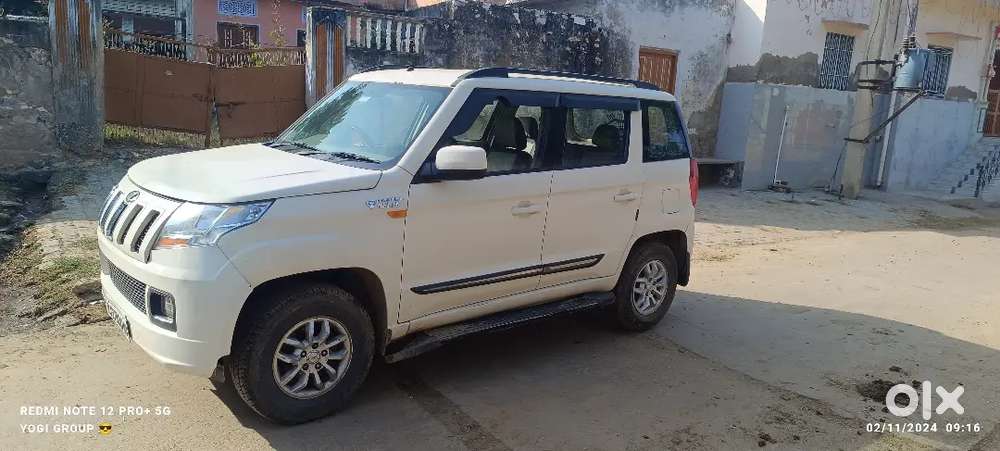 Mahindra Tuv 300