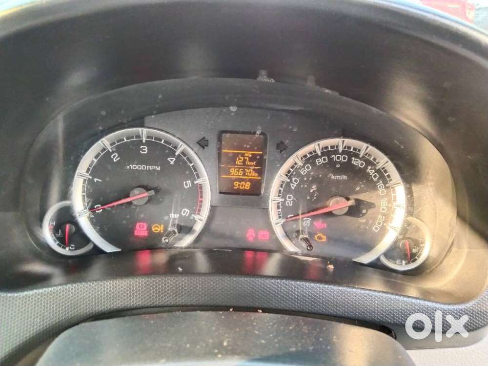 Maruti Suzuki Swift Dzire Vdi Optional, 2016, Diesel