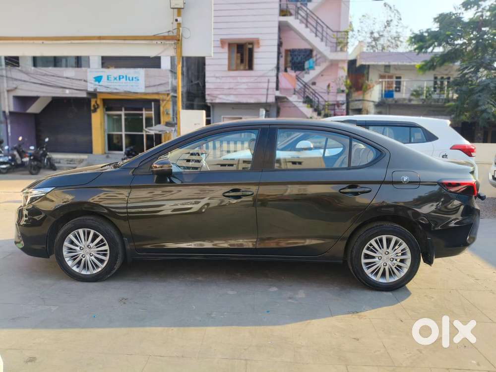 Honda City 1.5 V 5th Gen I-vtec Mt, 2021