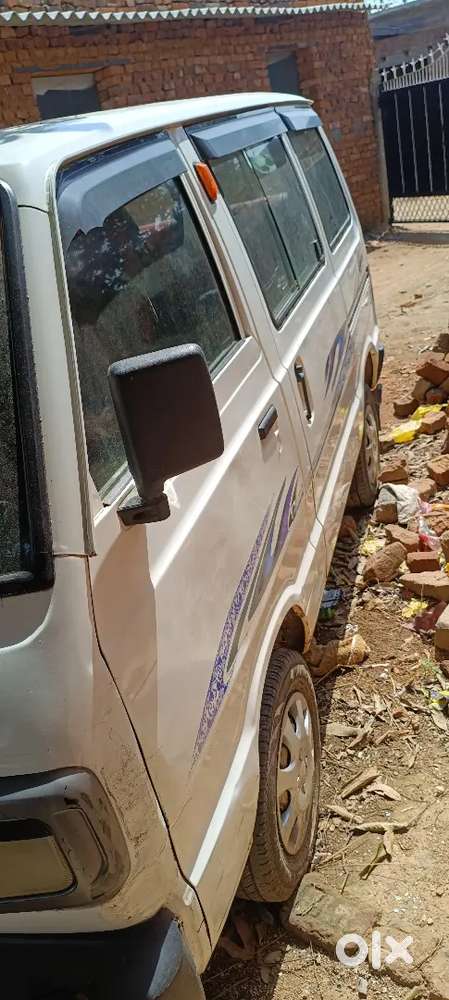Maruti Suzuki Omni 2016 Petrol 80000 Km Driven