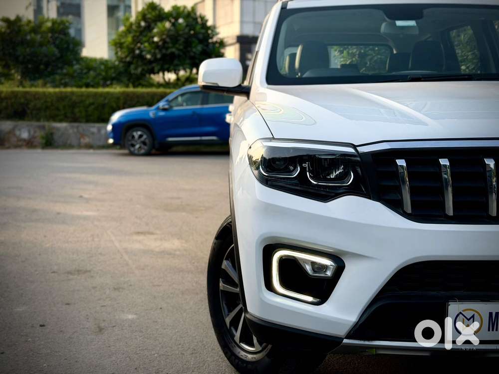 Mahindra Scorpio-n 2.0 Z8 Petrol At 7 Str, 2024, Petrol
