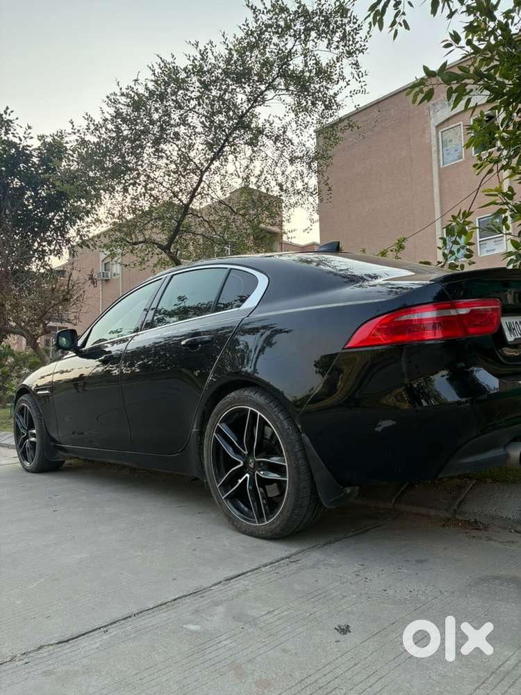 Luxurious Jaguar Xe  2018  Petrol 68800 Wsr