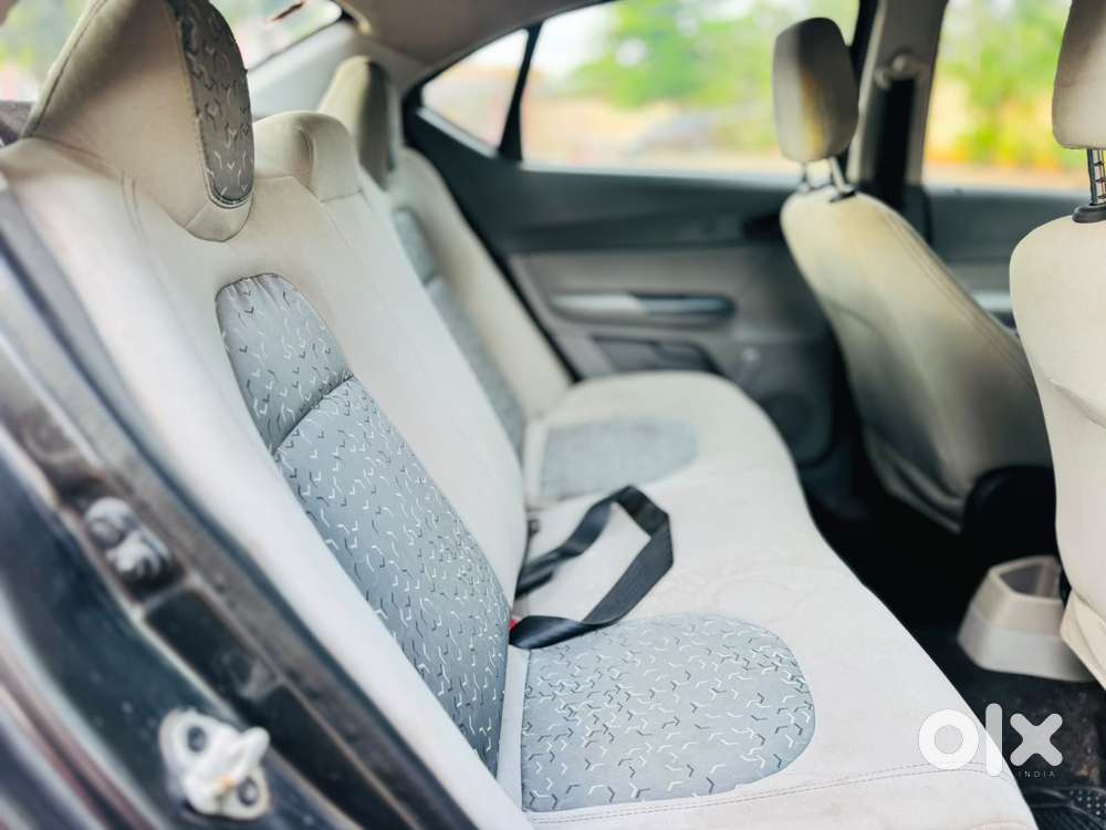 Tata Tigor, 2022, Petrol