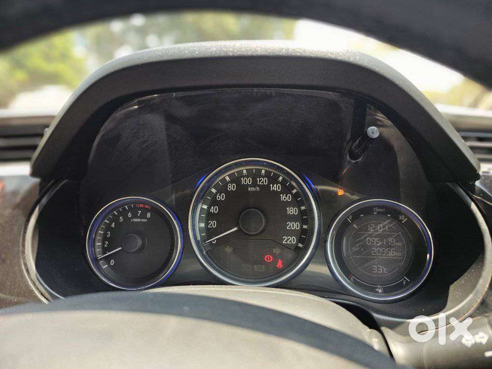 Honda City 1.5 V 4th Gen I-vtec Mt, 2014, Petrol