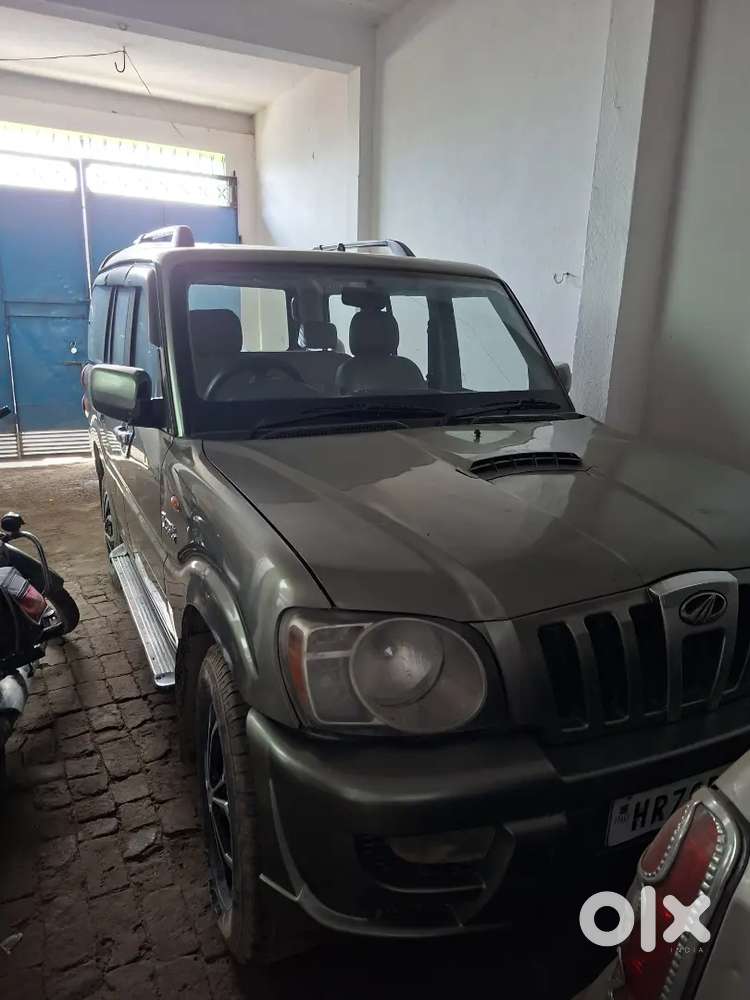 Mahindra Scorpio Classic 2009 Diesel Manual